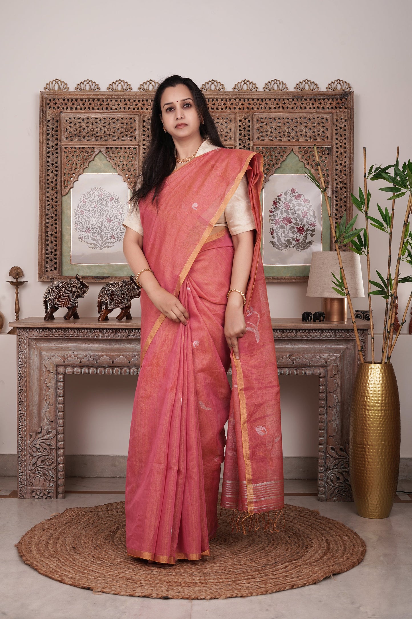 Kandpuśpam Kṣaumamaya (क्षौममय) Tissue Satika Avante Meraki