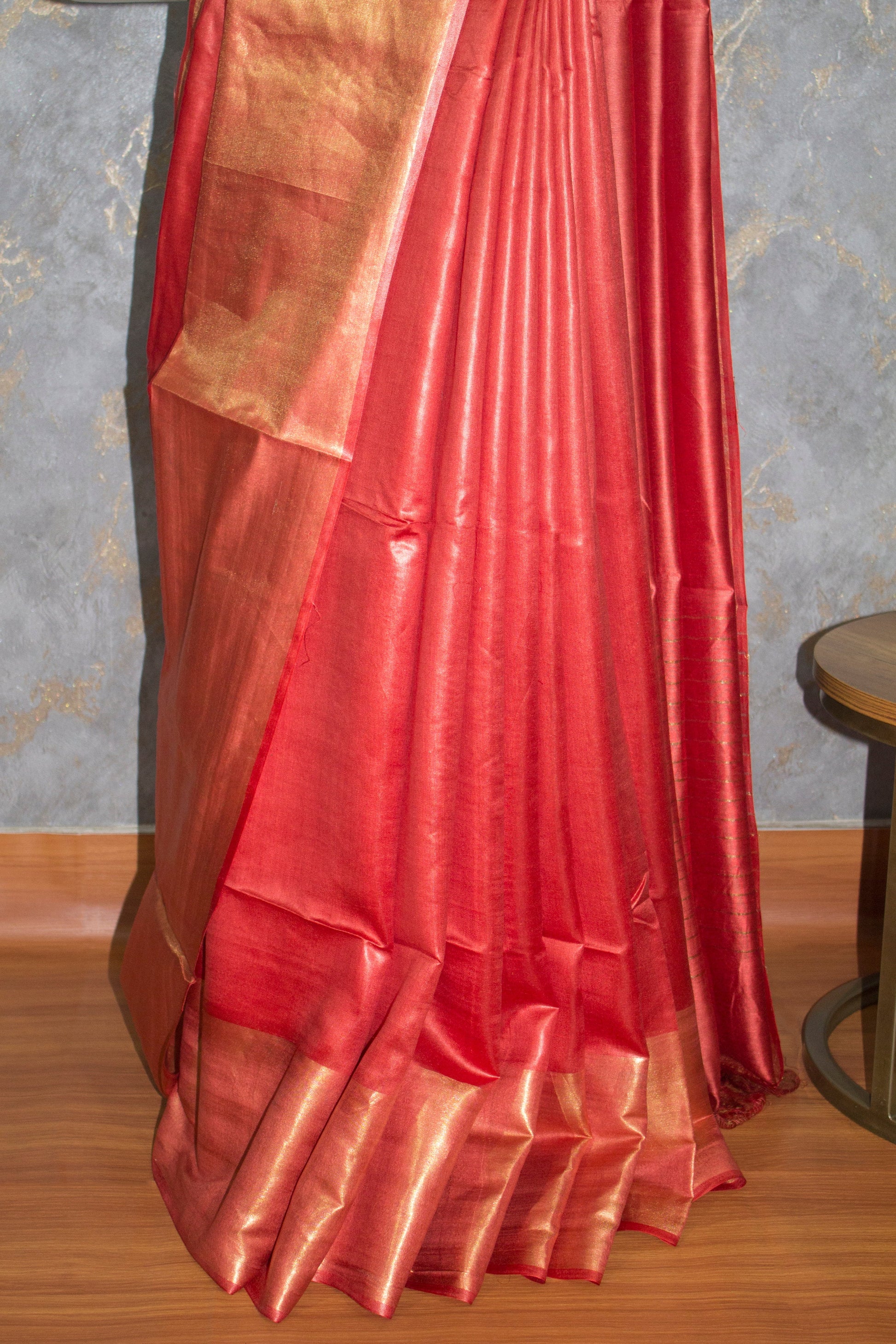 Munga Tussar Kauśeya (कौशेय) Zari border Avante Meraki