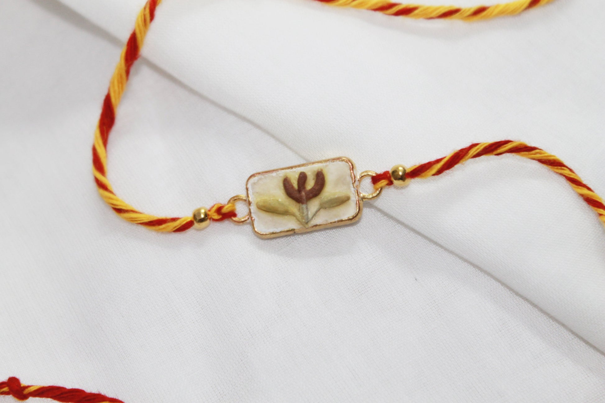 Rectangle Seed Decor Eco-Luxury Rakhi Avante Meraki