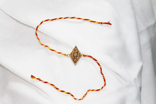 Teracotta-Kundan Eco Rakhi Avante Meraki